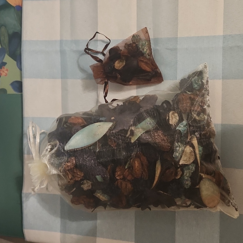 Custom Potpourri